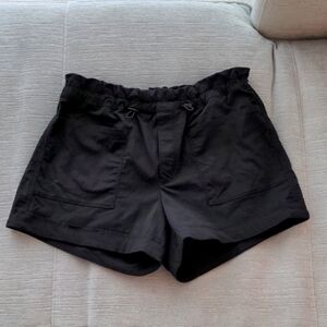 Athleta Trekkie Paperbag Shorts Black